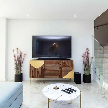 Sea La Vie House By Ici * البوفيرا