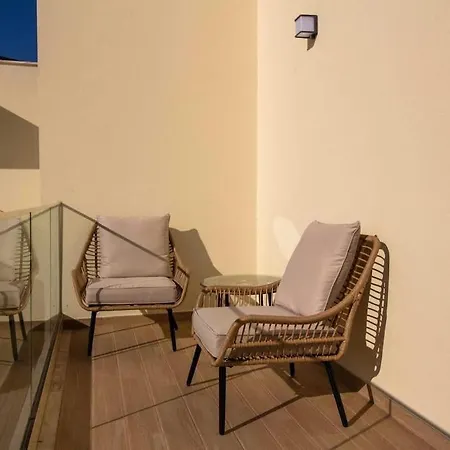 Sea La Vie House By Ici * البوفيرا